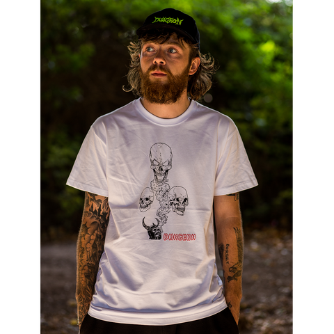 'NO BODY LIVES' SHORT SLEEVE T - WHITE